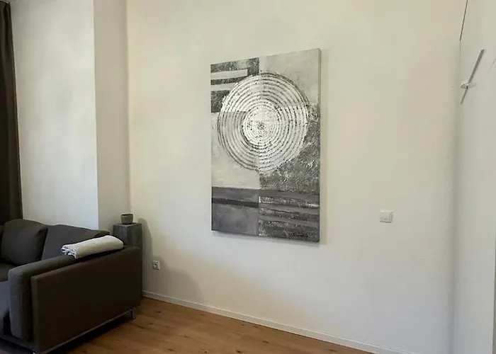 Modernes Design-apartment In Duisburg-rheinhausen Appartement